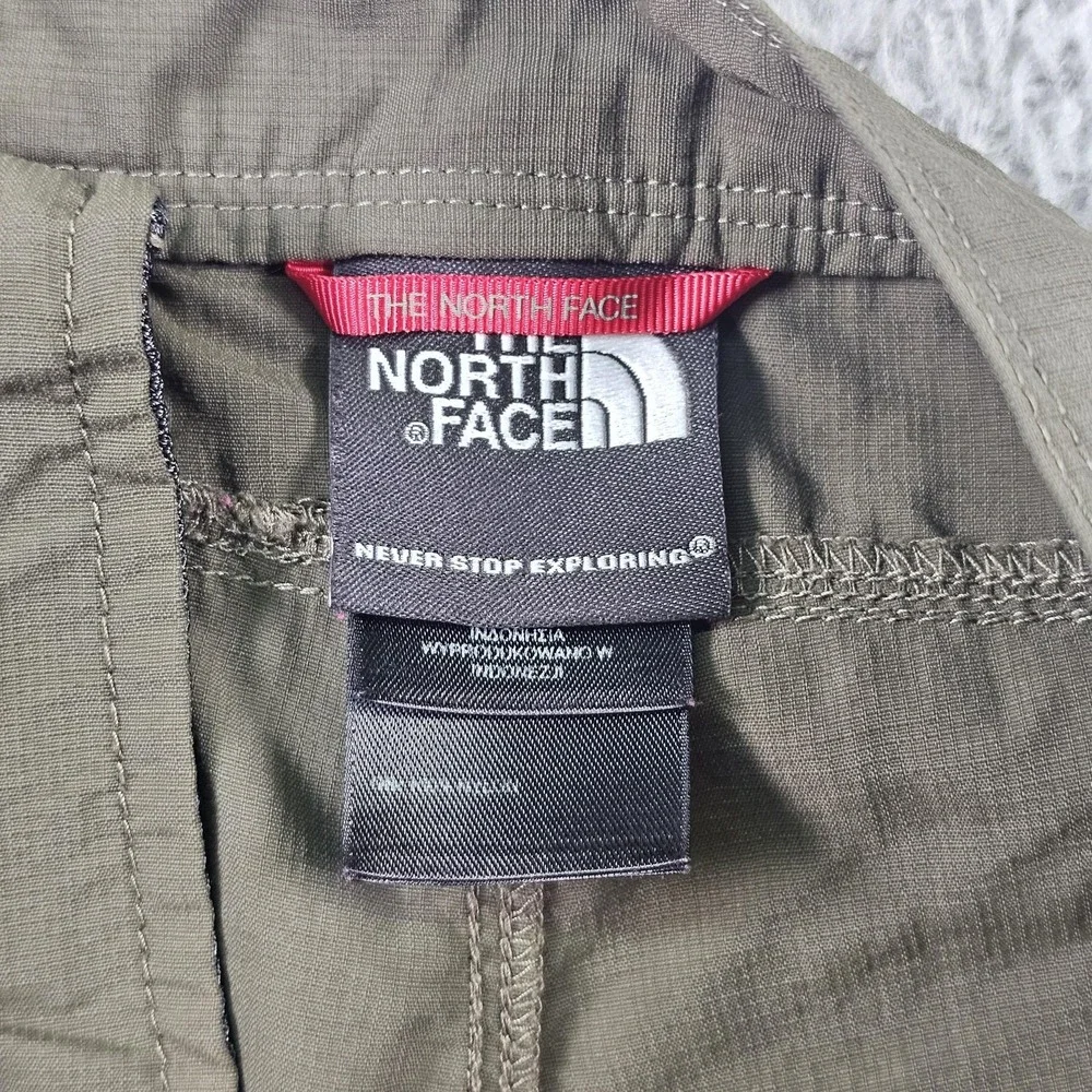 The North Face Cargo Shorts Mens‎ 36 Green Nylon Elastic Waist Hiking Outdoor